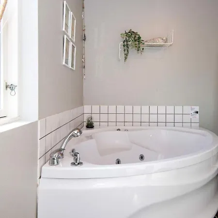 8 Person Holiday In Ulfborg *